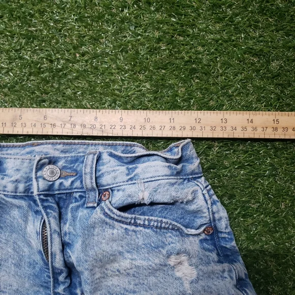 American and Eagle Denim Blue Mom Short size 0 distressed 4858 - Picture 10 of 11